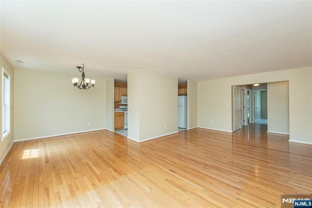 38 Chanda Court D038, Clifton, NJ 07012