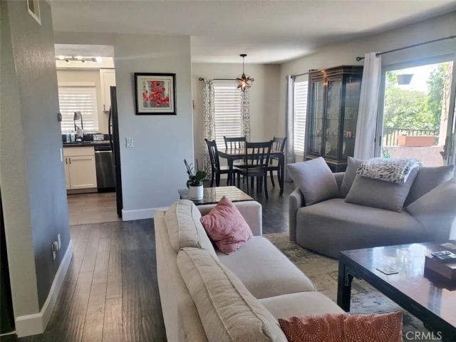 5094 Via Manos A, Oceanside, CA 92057