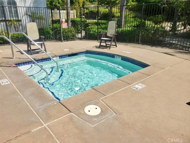 5094 Via Manos A, Oceanside, CA 92057