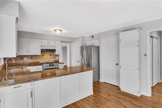 111 Frick Road, O'hara, PA 15238