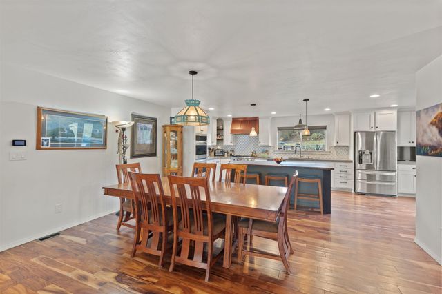 3990 Jerome Prairie Road, Grants Pass, OR 97527