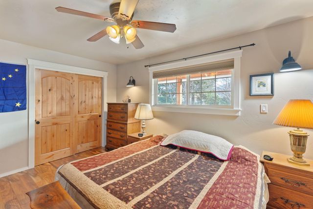 3990 Jerome Prairie Road, Grants Pass, OR 97527