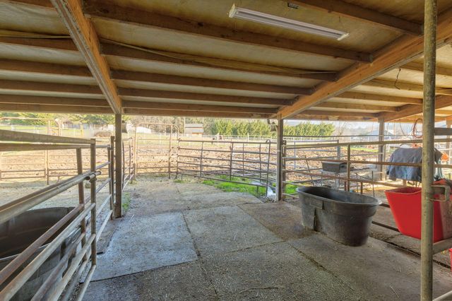 3990 Jerome Prairie Road, Grants Pass, OR 97527