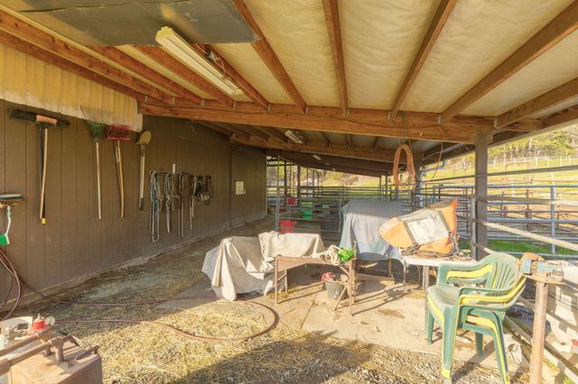 3990 Jerome Prairie Road, Grants Pass, OR 97527