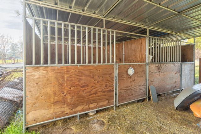 3990 Jerome Prairie Road, Grants Pass, OR 97527