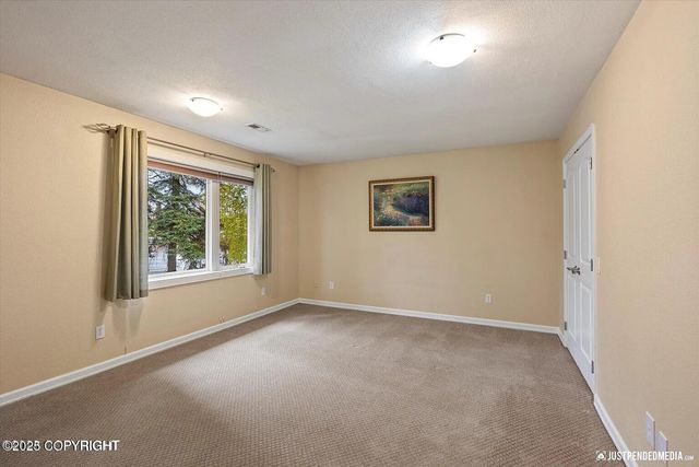 2124 SORBUS Way, Anchorage, AK 99508