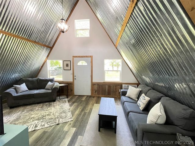 421375 E 1150 Road, Eufaula, OK 74432