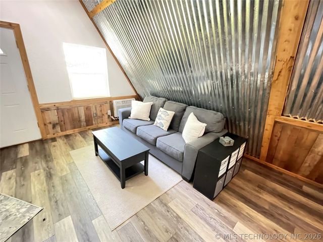 421375 E 1150 Road, Eufaula, OK 74432