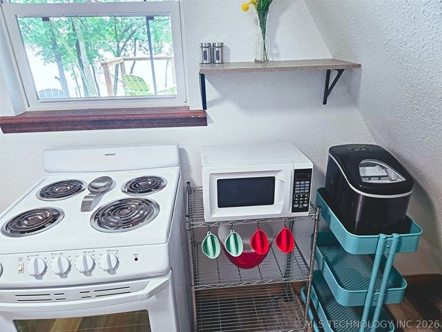 421375 E 1150 Road, Eufaula, OK 74432