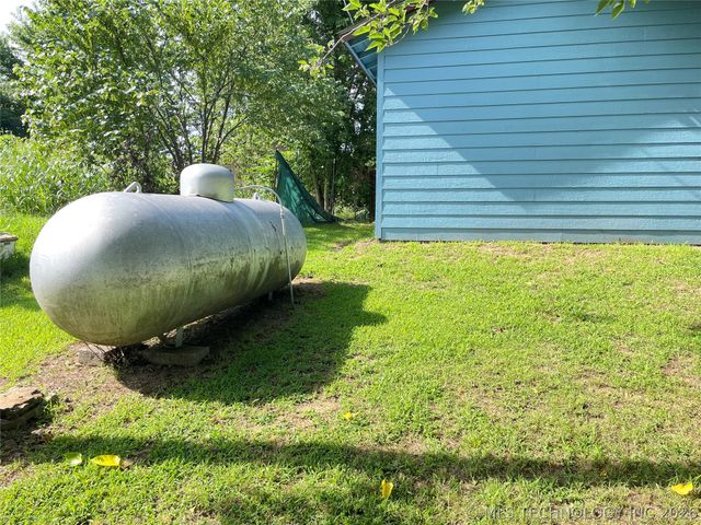 421375 E 1150 Road, Eufaula, OK 74432