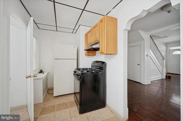 5753 HUNTER ST, Philadelphia, PA 19131