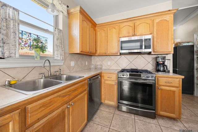 12540 Fawnwood Drive, Walker, LA 70785