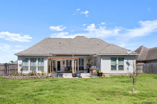 12540 Fawnwood Drive, Walker, LA 70785