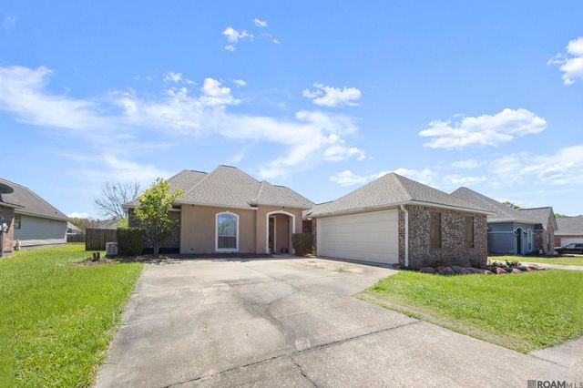 12540 Fawnwood Drive, Walker, LA 70785