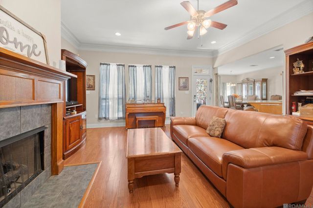 12540 Fawnwood Drive, Walker, LA 70785