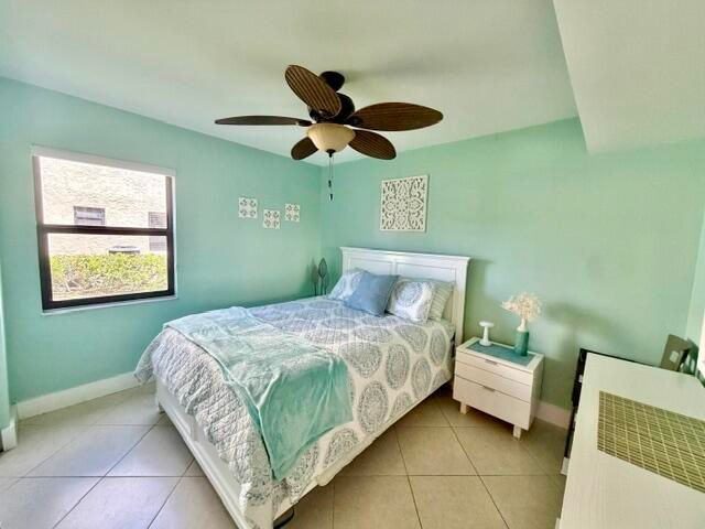22148 Palms Way 101, Boca Raton, FL 33433
