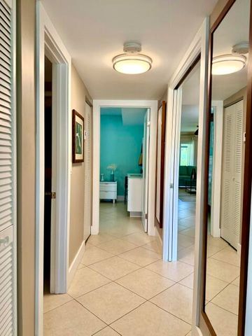 22148 Palms Way 101, Boca Raton, FL 33433
