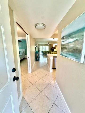 22148 Palms Way 101, Boca Raton, FL 33433
