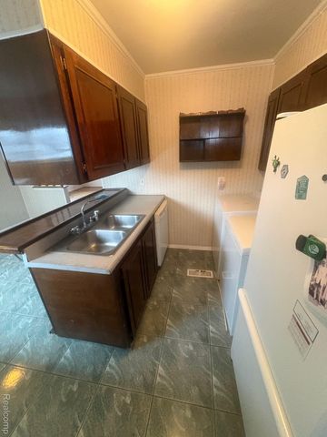 125 N Parent Street, Westland, MI 48185