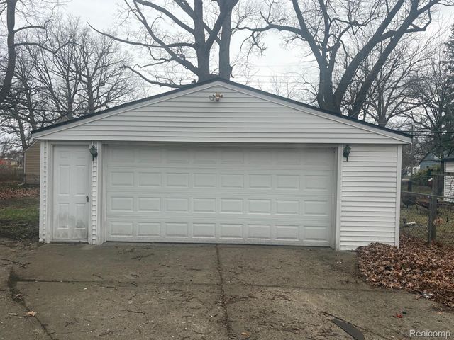 125 N Parent Street, Westland, MI 48185