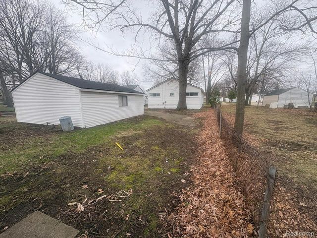 125 N Parent Street, Westland, MI 48185