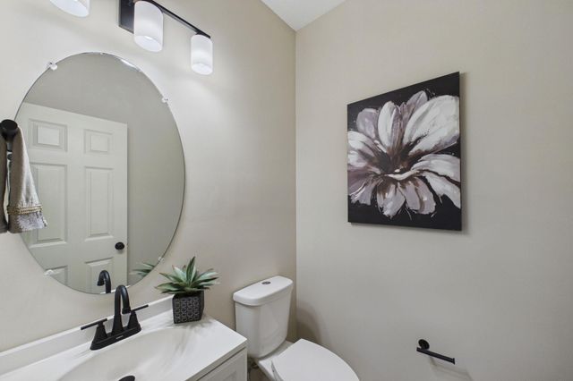 1030 Providence Drive, Shakopee, MN 55379