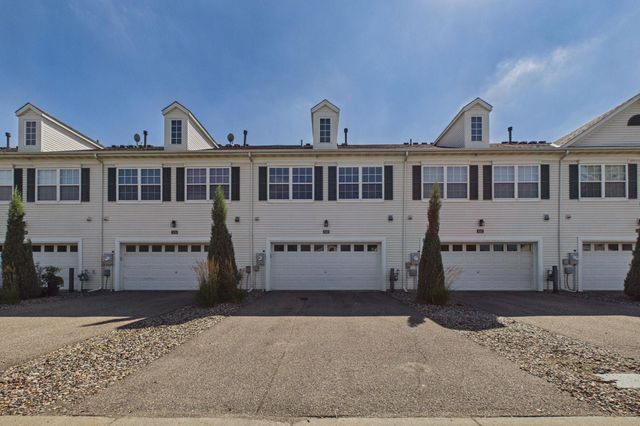 1030 Providence Drive, Shakopee, MN 55379