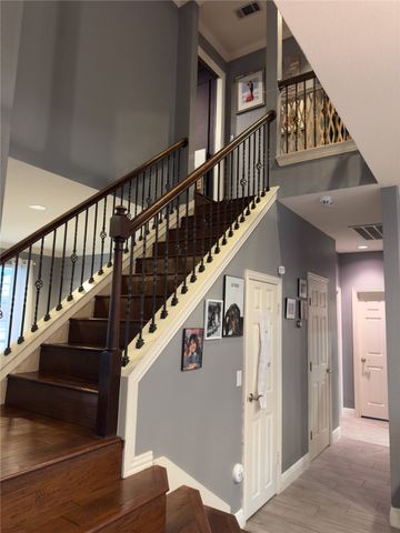 413 Ridge Meade Drive, Lewisville, TX 75067