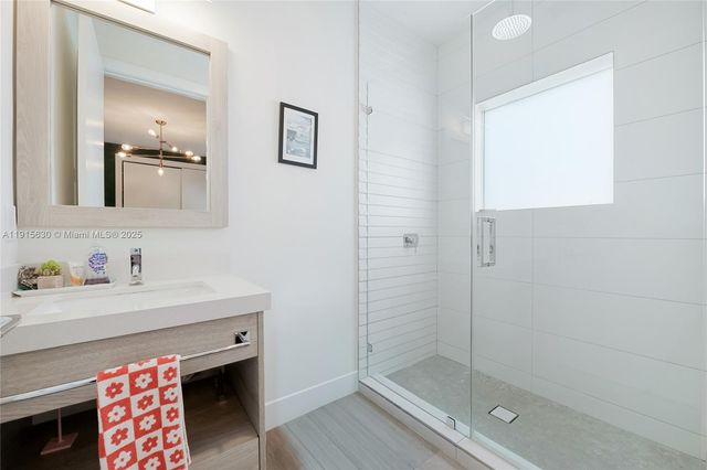 2410 SW 16th Ave, Miami, FL 33145