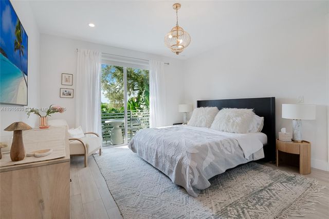 2410 SW 16th Ave, Miami, FL 33145