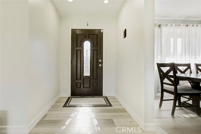 20437 Septo Street, Chatsworth (los Angeles), CA 91311