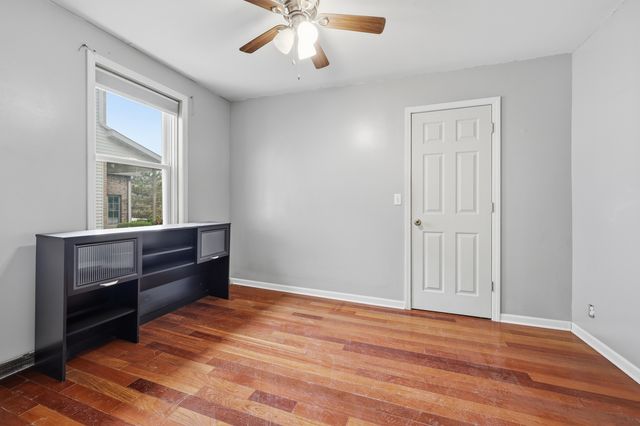 1426 N Harrison Street, Algonquin, IL 60102