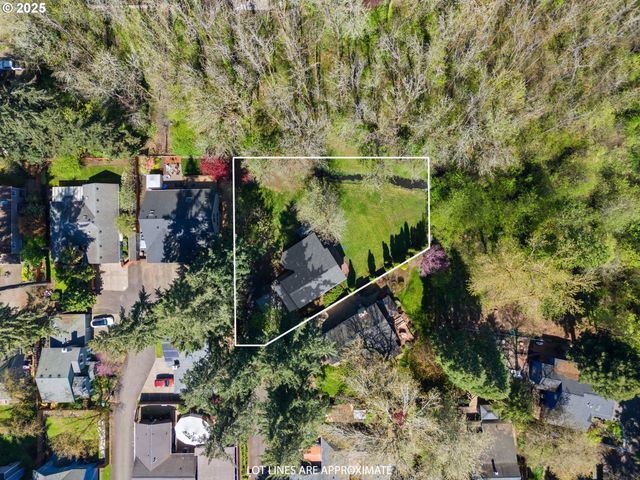 5189 ROSEWOOD St, Lake Oswego, OR 97035