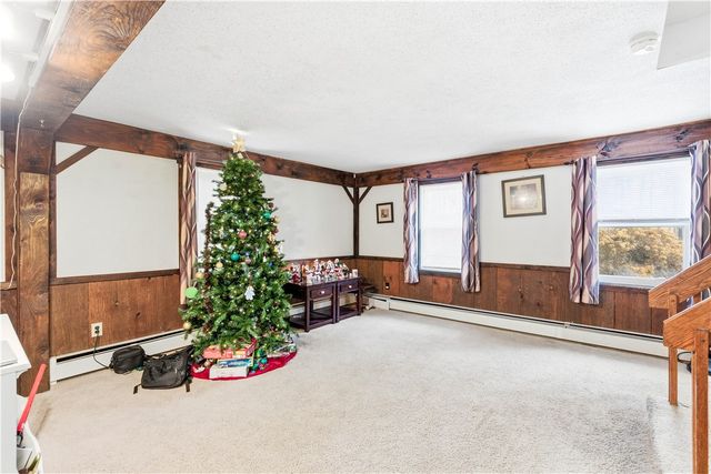 1001 West Ironstone Road, Burrillville, RI 02830