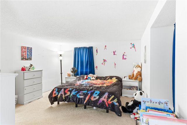 1001 West Ironstone Road, Burrillville, RI 02830