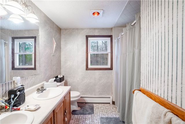 1001 West Ironstone Road, Burrillville, RI 02830