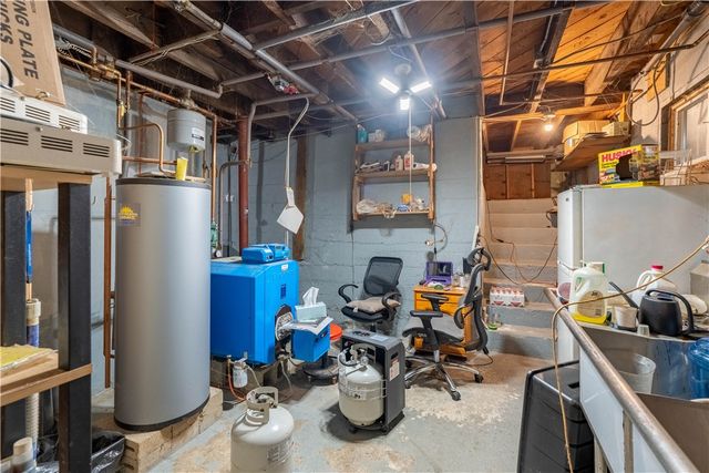 1001 West Ironstone Road, Burrillville, RI 02830