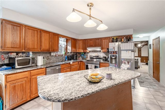 1001 West Ironstone Road, Burrillville, RI 02830