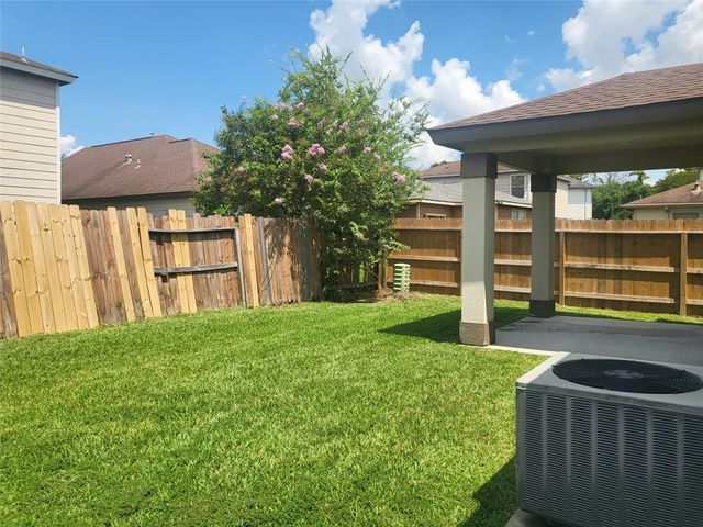 7319 Liberty Tree Lane, Houston, TX 77049