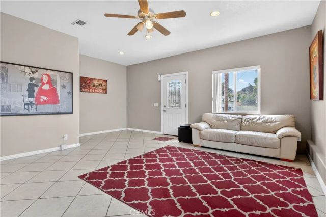 29631 Silver Street, Castaic, CA 91384