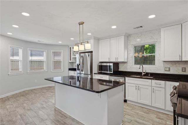 2572 Placid PL, Virginia Beach, VA 23453