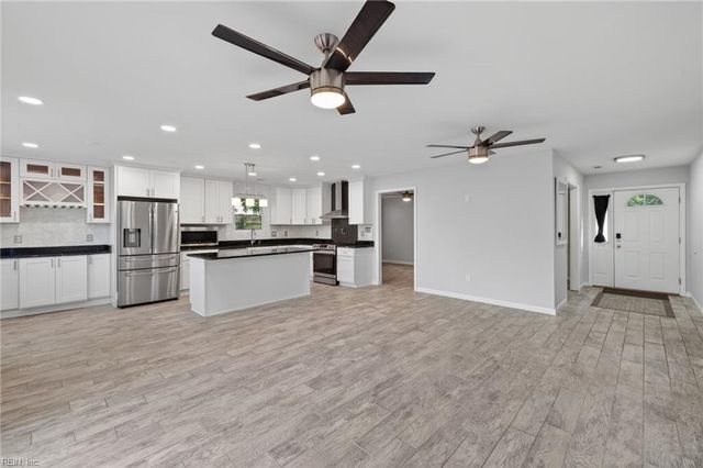 2572 Placid PL, Virginia Beach, VA 23453