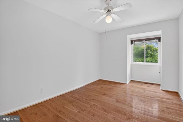180 NEW MARK ESPLANADE, Rockville, MD 20850