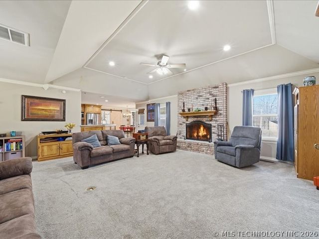 29357 E 157th Street S, Coweta, OK 74429