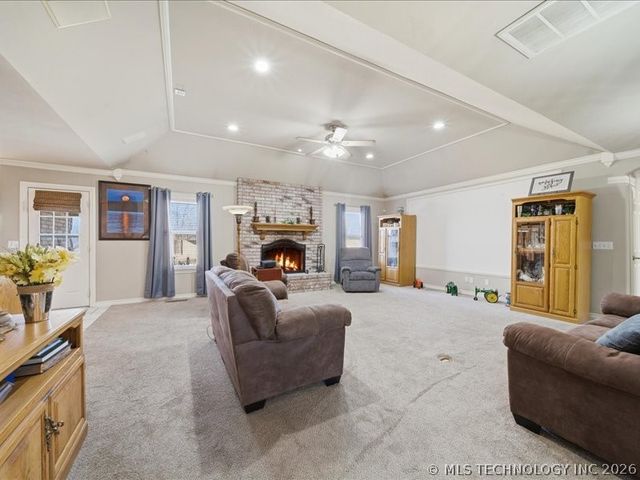 29357 E 157th Street S, Coweta, OK 74429