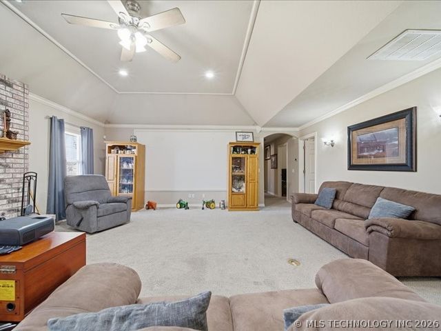 29357 E 157th Street S, Coweta, OK 74429