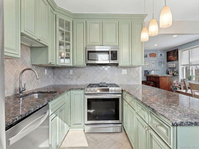 2 Overlook Road 3D6, White Plains, NY 10605