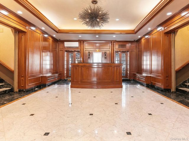 2 Overlook Road 3D6, White Plains, NY 10605