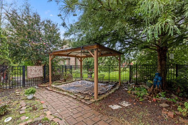 8355 Rambling Rose Drive, Ooltewah, TN 37363