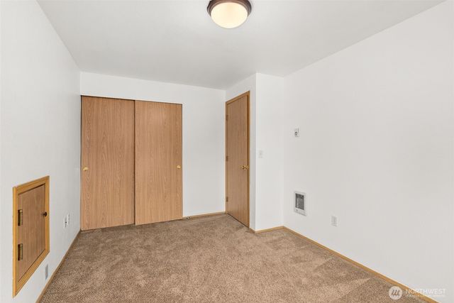 606 Malibu Drive SE, Lacey, WA 98503